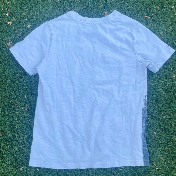 Oshkosh B’Gosh UFO Dinosaur Graphic T-Shirt, Kids Size 7 - Picture 5 of 5